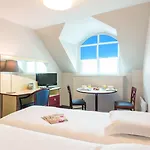 Appart'city Classic Viarme Aparthotel 2*