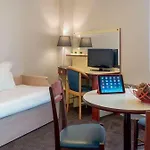 Aparthotel Appart'city Classic Viarme Nantes