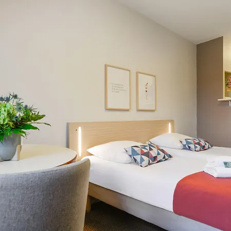 Appart'city Classic Viarme 2*