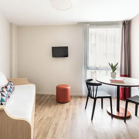 Ξενοδοχείο με διαμερίσματα Appart'city Classic Viarme 2*