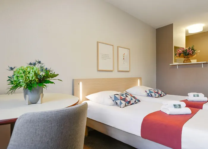 Appart'city Classic Viarme 2*